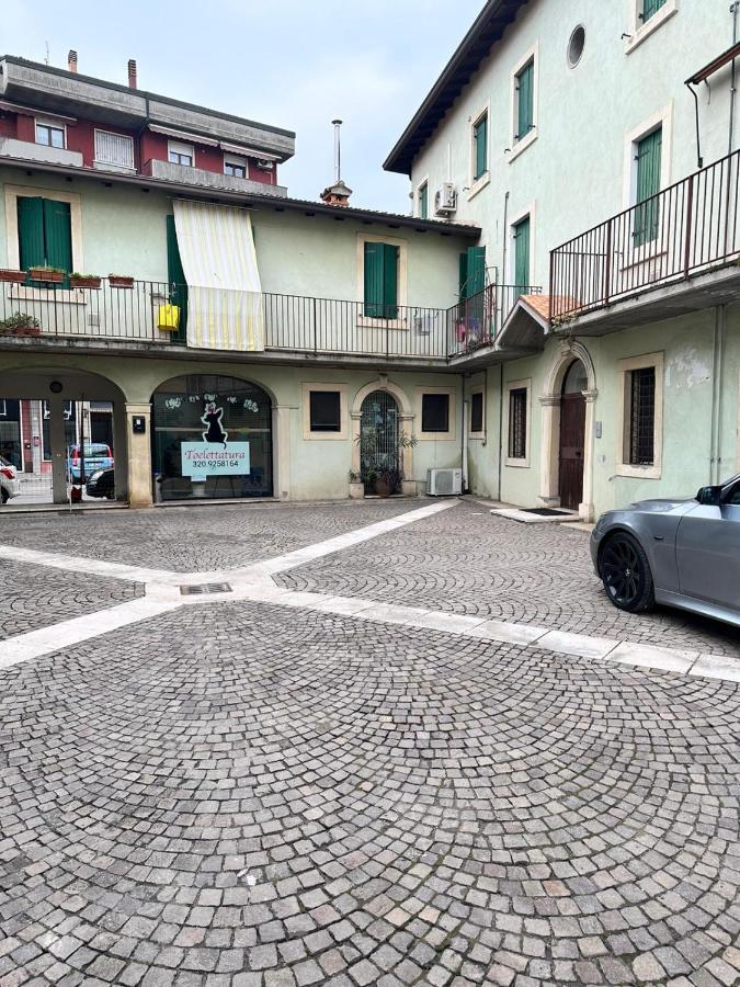Dreaming Borgo Roma Apartment Verona Bagian luar foto
